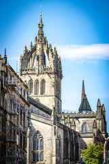 Fototapeta premium historical buildings on The Royal Mile, Edinburgh, Scotland, UK, gothic, attraction, St. Giles Cathedral, 