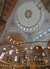 Obraz premium Beyazit Mosque and Complex, located in Istanbul, Turkey, was built in 1506.