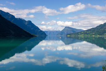 Fototapeta premium Beautiful view of lustrafjorden fjord in a sunny day near Gaupne (Norway)
