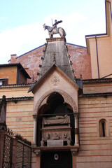 The Gothic Tomb of Cangrande I, Lord of Verona, at the Church of Santa Maria Antica, Italy  © Stanford Lone