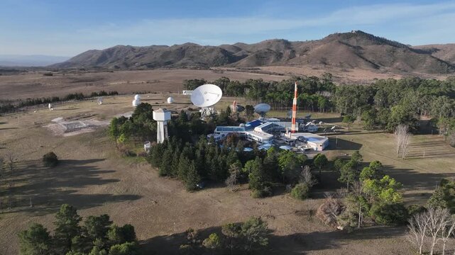 Antenas Parabolicas en las sierras