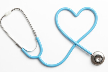 Stethoskop in Herzform - Konzept f&uuml;r Vorsorge und Pr&auml;vention