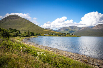 Fototapeta premium loch on isle of skye, skye, hebrides, highlands, scotland, uk, lake, fjord