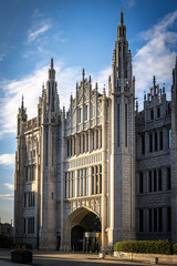 Fototapeta premium Exterior of the Marischal College in Aberdeen, marischal college, granite city, aberdeenshire, scotland, uk, europe