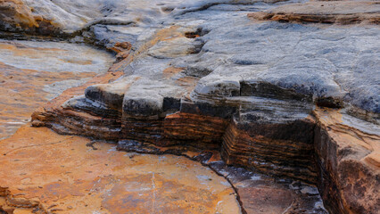日本周遊　和歌山県白浜町千畳敷の岩肌