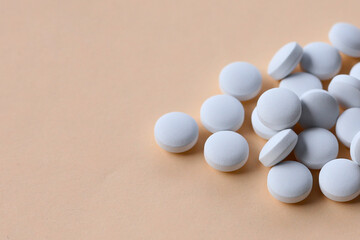 White round anti-inflammatory tablets