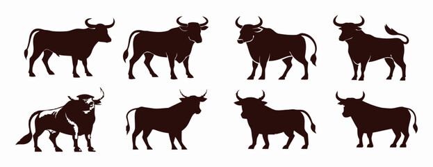 Obraz premium Silhouettes of six fighting bulls.