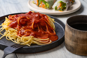 ミートソースのパスタ