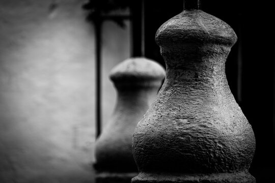 BALUSTRE