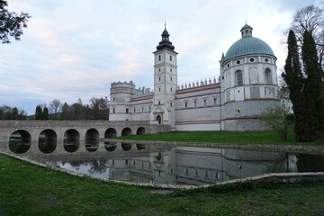Fototapeta premium Zamek Krasiczyn Polska Województwo podkarpackie