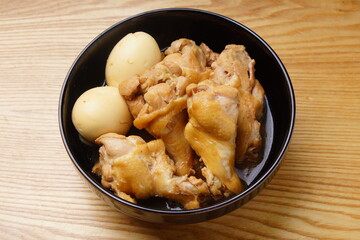 手羽元と卵の煮物