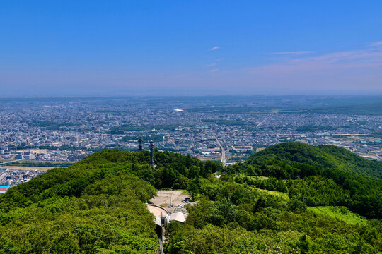 札幌市パノラマ ・展望台から・南東方面（北海道・札幌市）