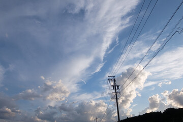 空と電線
