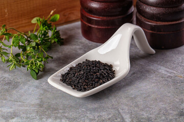 Black raw dry sesame seeds