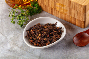 Dry cloves buds aromatic flavor