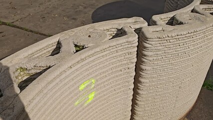 3d printed concrete masonry wall of a small architecture artistic house-The Introduction of Digital Craftsmanship detail	
