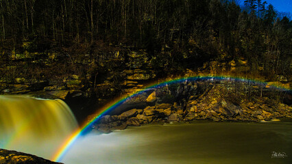 Mondbogen an den Cumberland Falls