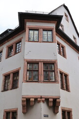 Blick in die Altstadt von Weinheim in Baden-Württemberg	