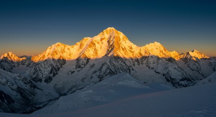 Obraz premium Close-up of icy glacier on Gasherbrum III