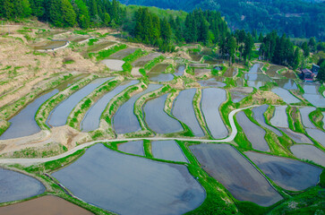 新潟県小千谷市　田植え前の外之沢棚田