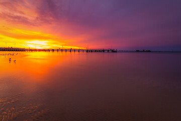 Obraz premium sunset on the beach