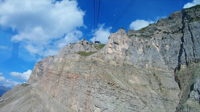 cable car going down from the seceda dolomites