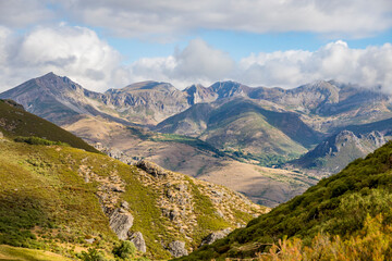 Fototapeta premium Landscape of mountains and beautiful valleys in Babia, with Montihuero Peak and La Crespa in the background. Leon, Cantabrian Mountains.