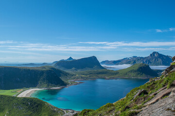 Haukland e Uttakleiv Beach: due splendide spiagge caraibiche alle Isole Lofoten, nella contea di Nordland, in Norvegia