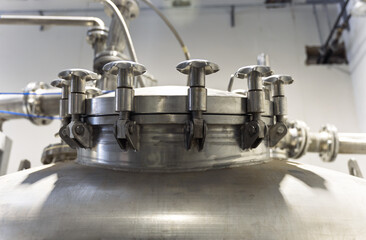 storage vessels and tanks lid pressure industrial stainless steel, batch reactor stirred,