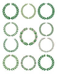 Obraz premium Circular wreaths in green and red