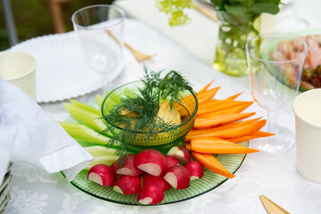 Fresh vegetable platter with dip