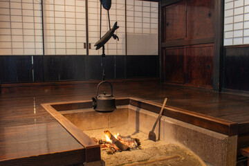 囲炉裏の火