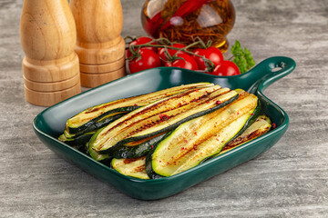 Grilled young zucchini for snack