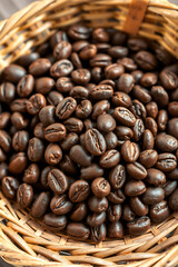 Fototapeta premium Close-Up of Roasted Coffee Beans in Wicker Basket — Rustic Café and Barista Concept