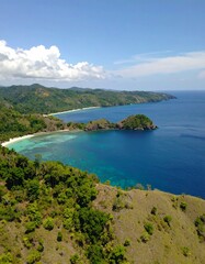Naklejka premium Tropical coastline vista