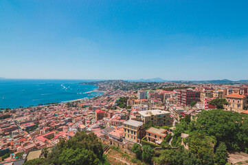 Obraz premium Vista di Napoli, della baia e del Vesuvio da Castel Sant'Elmo