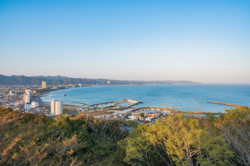 Obraz premium 千葉 魚見塚から望む鴨川市の海岸