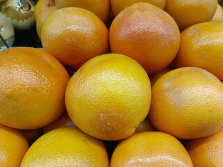 oranges in a market
