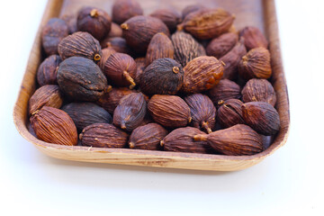 Dried Black Cardamom or Greater Cardamom