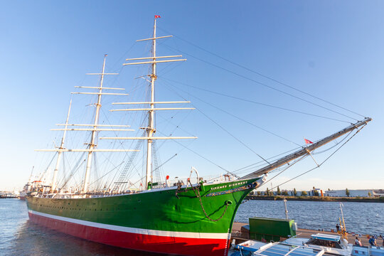 Historical tall ship "Rickmer Rickmers" in the harbor of Hamburg, Germany, under a clear blue sky