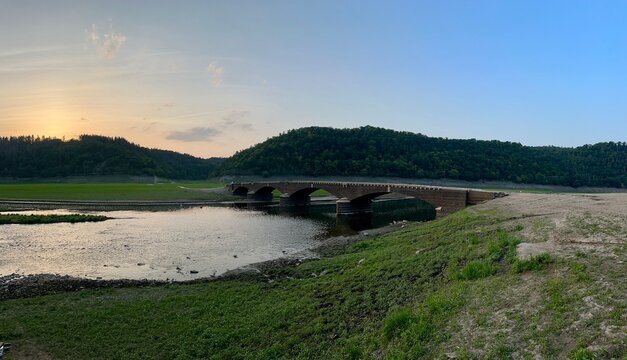 Edersee-Atlantis, Aseler Br&uuml;cke