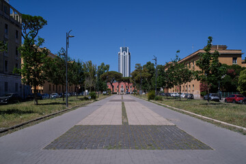Naklejka premium Piazza Viale Italia and the Torre Pontina skyscraper in Latina, Italy