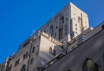 Looking up at a unique rooftop in NYC