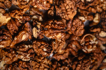 Kashmir Walnut Kernels High Oil Content, Crunchy Texture, And Rich Flavour, Sweet Taste Balanced Rich Source Of Energy, Minerals, Nutrients, Antioxidants, Vitamin E, And Omega-3 Fatty Acids. Brain 