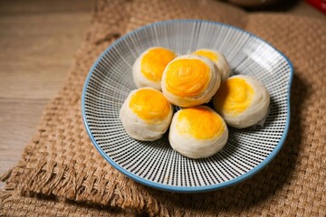 Chinese pastry bun,Stuffed pastry in ceramic plate