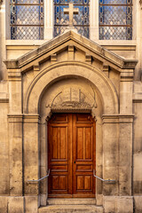 Fototapeta premium Porte d'église à Aix-en-provence