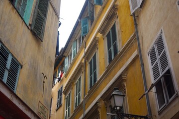 Obraz premium narrow street in nice