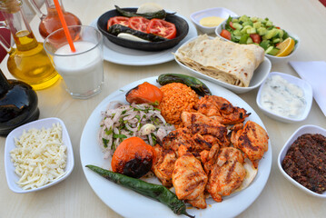 grilled chicken plate bulgur pilaf salad
