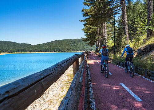 Sila National Park, Italy/Calabria, province of Crotone, Parks Cycle Route, a section of the route along Lake Ampollino