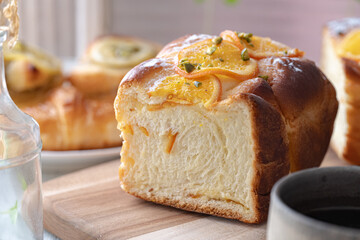 お洒落なパン　オレンジデニッシュ